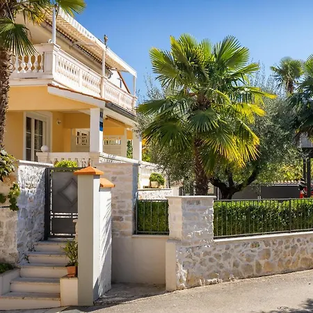 Апартаменты Opatic *