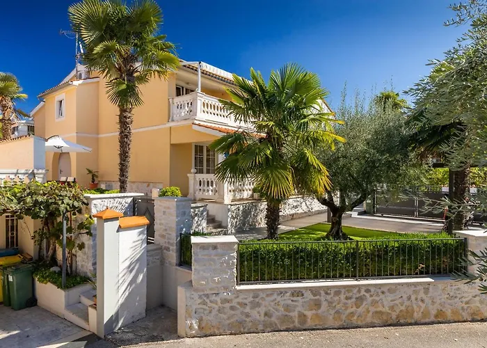 Opatic Апартаменты *