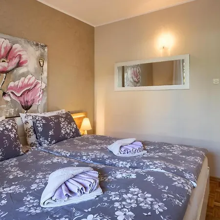 Opatic Διαμέρισμα *